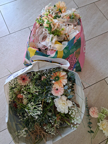 Künstlicher blumenstrauß - künstlicher,