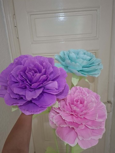 Künstlicher blumenstrauß mit - künstlicher,